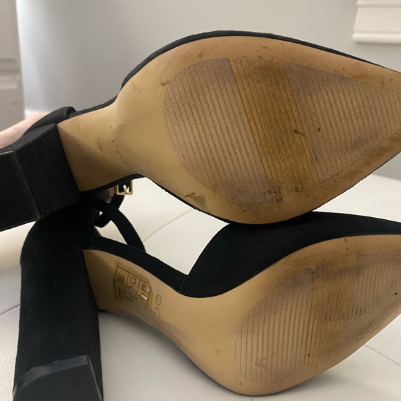 Aldo Black Heels - Picture 5 of 10